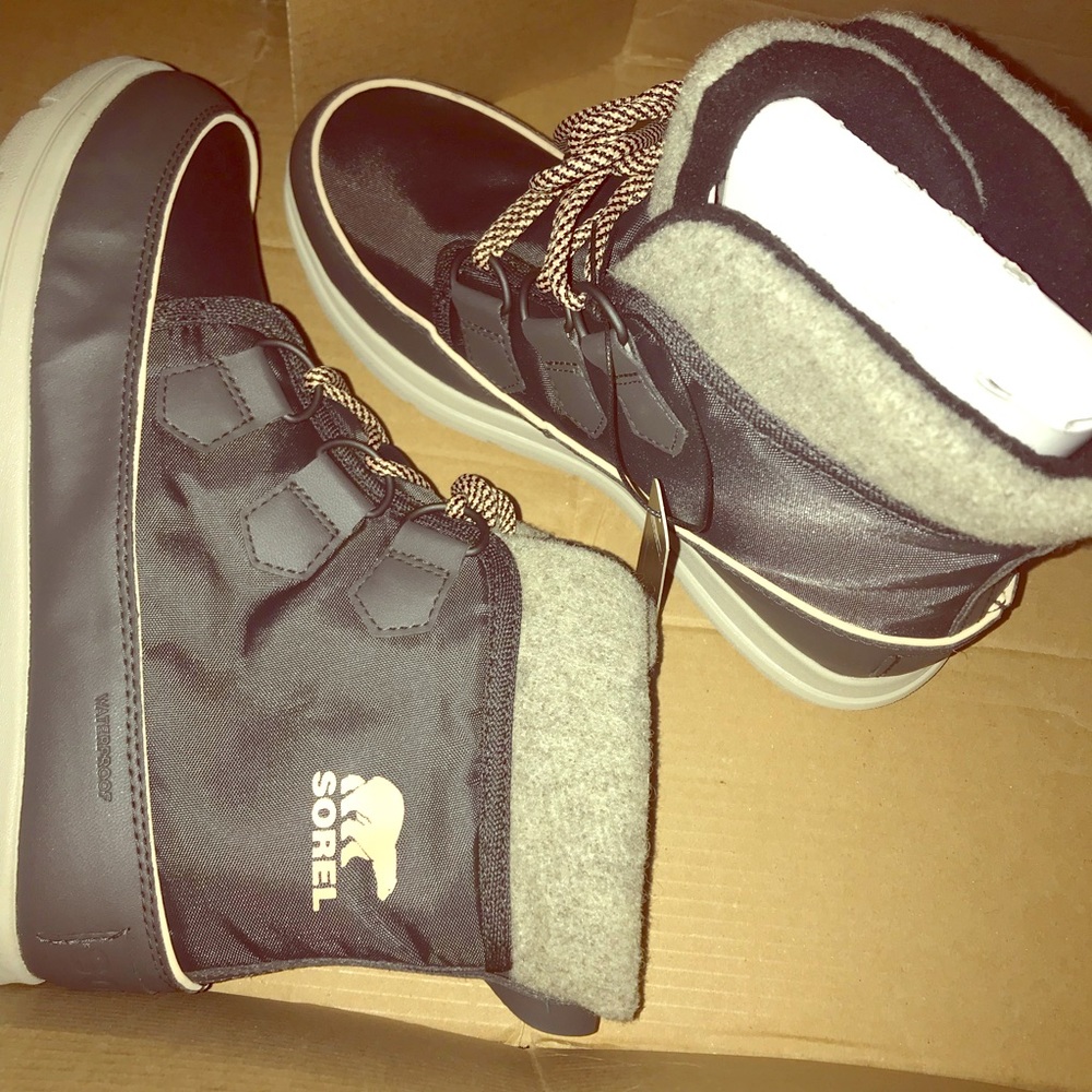 Sorel Explorer Carnival Weather Boots